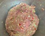 A picture of step 3 of Homemade Beef Burger Patties.