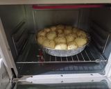 Foto langkah ke 10 dari resep Honeycomb Bread / Khaliat Nahal / Roti Sarang Lebah.