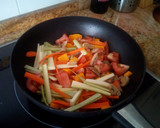 Foto del paso 3 de la receta: Fideos de patata con verduras al wok