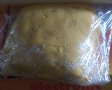 Foto langkah ke 2 dari resep Bolen Pisang Simple tanpa Korsvet.