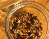Foto del paso 5 de la receta: Granola con avena, maní y pasas de uva
