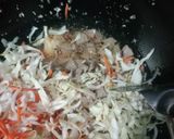 Foto langkah ke 4 dari resep Tumis Bakso Sayuran.