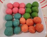 Foto langkah ke 3 dari resep Rainbow Thousand Layer Mooncake.