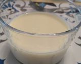Une image de l'étape 4 de Panna cotta à la rose, coulis framboise.