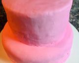 Foto del paso 10 de la receta: 🎂Bizcochuelo con pasta de cobertura (fondant) y tips☁️🌈💜🤍