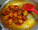 A picture of step 4 of Lasaniya Bateta.