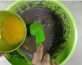 Foto langkah ke 5 dari resep Bolu ketan pandan kukus moist.