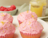 A picture of step 17 of Raspberry Lemonade Cupcakes.