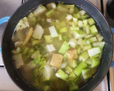 Foto del paso 2 de la receta: Crema de apio con poro y chayote