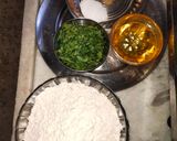 મેથી ના થેપલા (Methi Thepla Recipe In Gujarati) રેસીપી સ્ટેપ1ફોટો