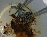 Foto del paso 2 de la receta: Bizcochuelo económico con un huevo,sin aceite y sin leche