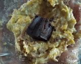 Foto langkah ke 3 dari resep Bola-bola pisang coklat.