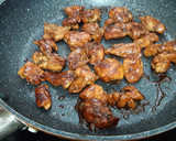 Foto del paso 4 de la receta: Pollo cocinado en soja con verduras rehogadas