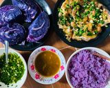 Hình bước làm 7 của món Cá basa kho tiêu ngào đường Phú Quốc ăn kèm bắp cải tím và cơm tím