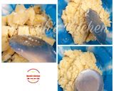 A picture of step 2 of Potato balls.