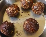 A picture of step 3 of Chia oats truffle.