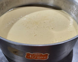 Foto del paso 4 de la receta: Bizcochuelo de vainilla con almidón de maíz (22 cm)