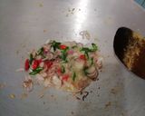 Foto langkah ke 4 dari resep Oseng ebi kering.