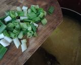 Foto langkah ke 5 dari resep Soto Ayam Rumahan.