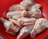 Foto langkah ke 1 dari resep Chicken Wings a la Pizza Hut.