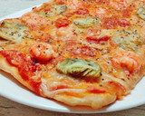Foto del paso 12 de la receta: Pizza de alcachofa y langostinos