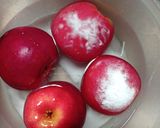 Foto langkah ke 2 dari resep Preserved Apple & Cinnamon.