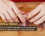 Foto langkah ke 1 dari resep Beef Enoki & Vegetables Roll Devina Hermawan.