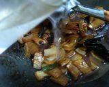 Foto langkah ke 4 dari resep Kikil cabe hijau.