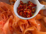 Sweet & Spicy Papaya Salad (甜辣木瓜沙拉)