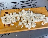 Une image de l'étape 7 de Salade de betteraves rouges et tomates à la feta et persil.