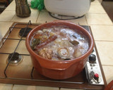 Foto del paso 1 de la receta: Judías pintas en barro