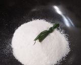 Foto langkah ke 1 dari resep Geplak Khas Betawi.
