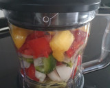 Foto del paso 2 de la receta: Gazpacho de Mango con Tostas Gratinadas