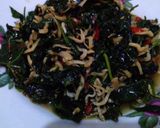 Foto langkah ke 7 dari resep Tumis daun pepaya Jepang pake teri.