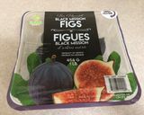 A picture of step 1 of Fig Smoothie.