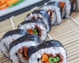 Foto langkah ke 7 dari resep Sushi Roll.