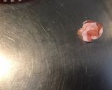 Une image de l'étape 4 de Carpaccio de betteraves rouges aux concombre et pancetta.