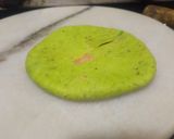 A picture of step 3 of Bathua Aloo Ki Kachori.