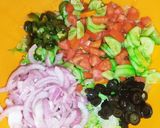 A picture of step 2 of Subway Style Salad 🥗.