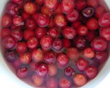 Cseresznyebefőtt télire recept fázis 1 fotója