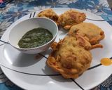 A picture of step 4 of Potatoes Vada (Aloo bonde).