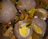 Foto langkah ke 5 dari resep Cilok telur puyuh kuah pedes.