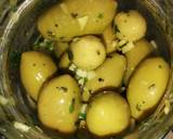 Olives marinées étape de la recette 1 photo