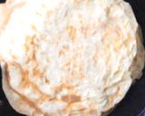 A picture of step 5 of Hary lehsan ka cheese Anda paratha.