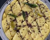 A picture of step 5 of Dhokla vegan.