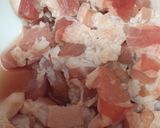 รูปขั้นตอนการทำที่ 2 ของ หมูสามชั้นผัดกระเทียม