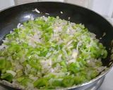 A picture of step 1 of Chilli Paneer Sandwich.