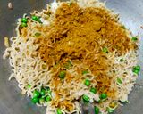 વેજી મેગી રાઈસ (Veggie Maggi Rice Recipe In Gujarati) રેસીપી સ્ટેપ2ફોટો