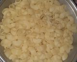 A picture of step 1 of Chinese Pasta masala.