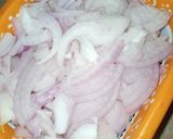 A picture of step 2 of Bhindi masala.